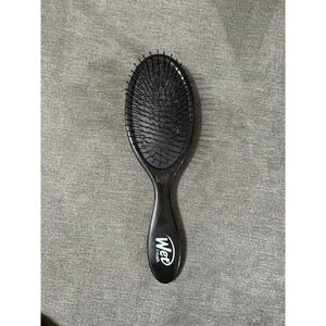 Wet Brush Original Detangler  Black Hair Brush